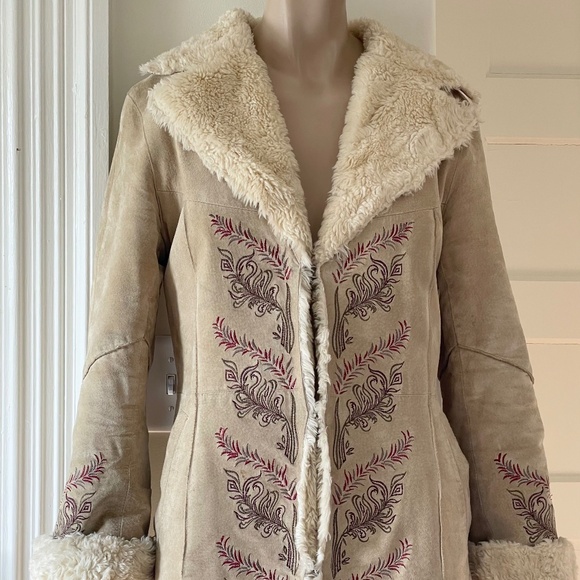 EXPRESS Embroidery & Faux Fur Lined Midi Suede Coat Penny Lane Style| Xsml & Sml - Picture 4 of 16